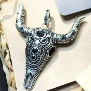 bijou tête de buffle argent